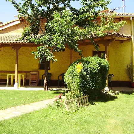 Holiday home El Porma Villanueva del Condado